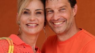 Élodie Gossuin et Bertrand Lacherie renouvellent leurs vœux sur l'une des plus belles plages de la côte landaise