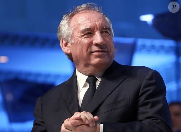 François Bayrou ne cache rien de son patrimoine
Francois Bayrou lors du meeting " Besoin d’Europe"  de Valérie Hayer, tête de liste de la majorité Renaissance pour les élections européennes à la maison de la mutualité. © Stéphane Lemouton / Bestimage