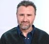 Mais leur relation a pris fin il y a quelques années 

Exclusif - Alexandre Brasseur - Enregistrement de l'émission Vivement dimanche en hommage à Claude Brasseur au studio Gabriel, presentée par Michel Drucker . Diffusion sur France 3 le 28/01/2024. © Guillaume Gaffiot/Bestimage