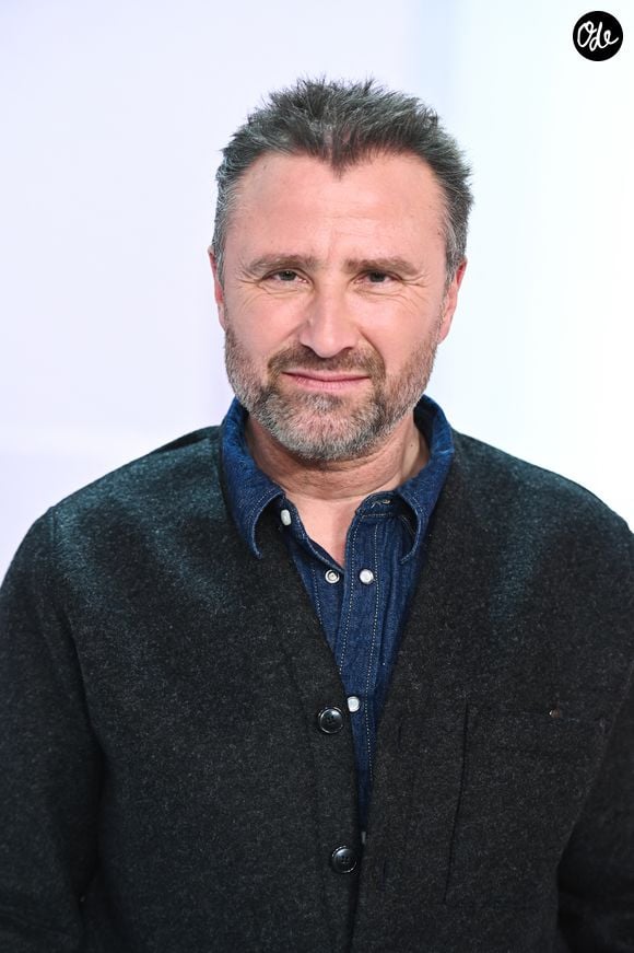 Mais leur relation a pris fin il y a quelques années 

Exclusif - Alexandre Brasseur - Enregistrement de l'émission Vivement dimanche en hommage à Claude Brasseur au studio Gabriel, presentée par Michel Drucker . Diffusion sur France 3 le 28/01/2024. © Guillaume Gaffiot/Bestimage