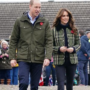 Le prince William, prince de Galles, et Catherine (Kate) Middleton, princesse de Galles, visitent Outfit Moray, une organisation caritative primée à Moray (Ecosse), le 2 novembre 2023. Connus sous le nom de duc et duchesse de Rothesay lorsqu'ils sont en Écosse, visitent cet organisme qui propose des programmes d'apprentissage en plein air et d'activités d'aventure qui changent la vie des jeunes de Moray, en Écosse. © Julien Burton / Bestimage