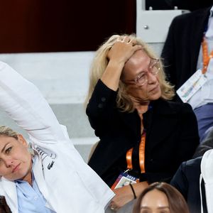 Laure Boulleau et Bruno Cheyrou dans les tribunes lors des Internationaux de France de Tennis de Roland Garros 2025, à Paris, France, le 28 mai 2025. © Jacovides-Moreau/Bestimage