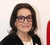 A 90 ans, Nana Mouskouri est très populaire chez les jeunes

Exclusif - Nana Mouskouri admire avec émotion les robes qu’elle a porté sur les scènes du monde entier - Exposition des robes de scènes de Nana Mouskouri à la Galerie Sabine Bayasli en vue de leur Vente aux enchères au profit de la Fondation des Hôpitaux. Paris

© Bertrand Rindoff / Bestimage