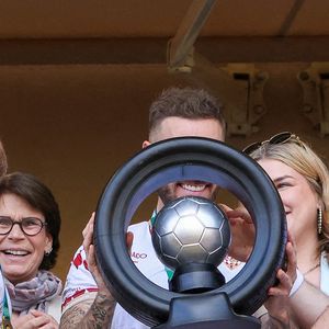 Ragnar Le Breton, la princesse Stéphanie de Monaco, Matt Pokora (M. Pokora), Camille Gottlieb, Louis Ducruet - La famille princière de Monaco assiste au match de football Racing Stars Football Cup opposant les pilotes Nazionale Piloti contre les Barbagiuans au stade Louis II à Monaco le 21 mai, 2025. © Claudia Albuquerque/Bestimage