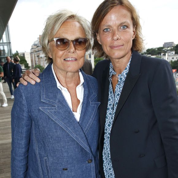 Elles vivent dans la région cannoise depuis 2 ans.
Muriel Robin et Anne Le Nen - Soirée des comédiens de séries de France Télévision lors des Internationaux de France de Tennis de Roland Garros 2024 - Jour 10 à Paris. Le 4 Juin 2024. © Bertrand Rindoff Petroff / Bestimage # Exclusive.