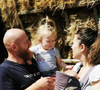 La naissance est prévue pour fin novembre.

Jérôme et Lucile (L'amour est dans le pré) sont les parents de deux enfants, Capucine et Adonis. Instagram