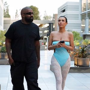 Beverly Hills, CA - EXCLUSIF - Kanye West et Bianca Censori font tourner les têtes au Din Tai Fung du Century City Mall.
