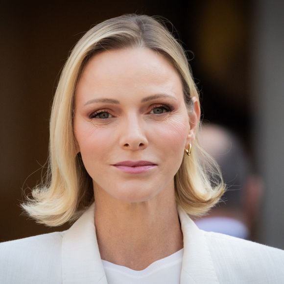 Charlene de Monaco a accompagné le prince Albert lors d’une rencontre officielle avec les ambassadeurs des 46 États membres.

Le prince Albert II de Monaco et la princesse Charlène de Monaco ont accueilli au Palais princier les ambassadeurs et représentants permanents des 46 États membres de l'organisation du Conseil de l'Europe, Monaco. © Olivier Huitel/Pool Monaco/Bestimage