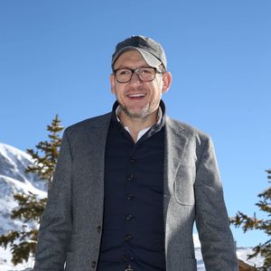 Dany Boon posant pour le photocall du film ''Raid dingue'' lors du 20ème Festival du film de comédie à l'Alpe d'Huez, le 18 janvier 2017. © Dominique Jacovides/Bestimage