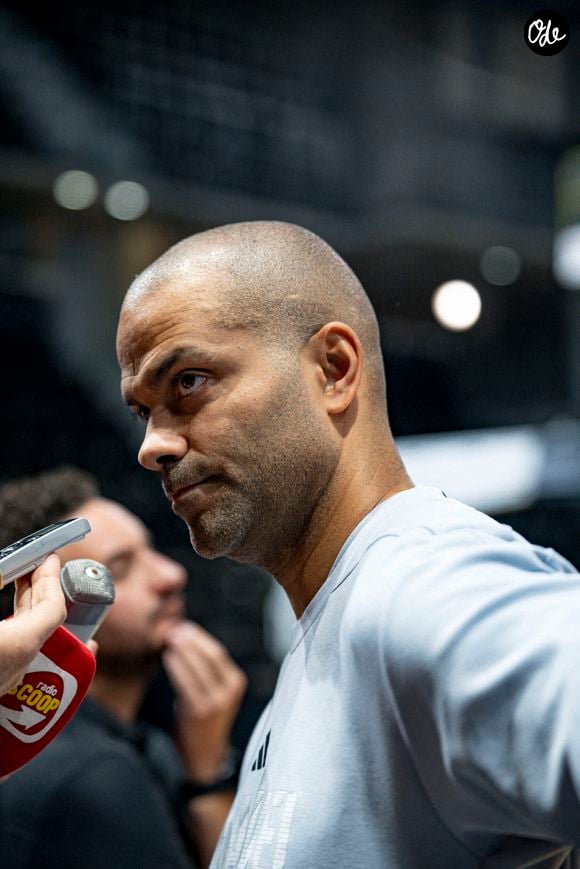 Tony Parker lors d'un point presse de la LDLC ASVEL à la veille du match d'EuroLeague face à Tel Aviv, à Villeurbanne, le 23/09/2026. Photo Sandrine Thesillat / PsNewZ /Bestimage