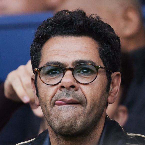 Jamel Debbouze - Célébrités dans les tribunes de la demi-finale retour de Ligue des champions entre le PSG face au Borussia Dortmund (0-1) au Parc des Princes à Paris le 7 mai 2024. © Cyril Moreau/Bestimage