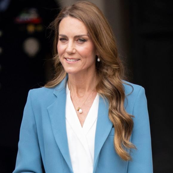 Son Altesse Royale, Catherine, Princesse de Galles (Catherine (Kate) Middleton, princesse de Galles), visite de 2 jours en Italie. À son arrivée à la mairie de Reggio Emilia, elle est accueillie par le maire de la ville, Marco Massari, le 13 mai 2026. © GoffPhotos/Bestimage