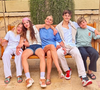 Elodie Gossuin ne vit pas à Paris.

Elodie Gossuin et Bertrand Lacherie parents de deux paires de jumeaux : Rose et Jules ainsi que Joséphine et Léonard.