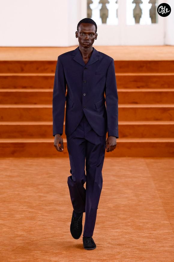 Défilé Jil Sander "Collection Prêt-à-Porter Automne/Hiver 2026-2027" lors de la Fashion Week de Milan (MLFW), le 25 février 2026. © Bestimage # Runway Jil Sander Fashion Show "Ready-to-Wear Collection Fall/Winter 2026-2027" at Milan Fashion Week, on February 25, 2026. | 00744680