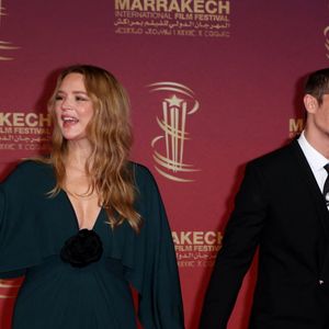 Virginie Efira et Niels Schneider au photocall lors de la deuxième journée de la 22ème édition du Festival International du Film de Marrakech, Maroc, le 29 novembre 2025. © Dominique Jacovides/Bestimage