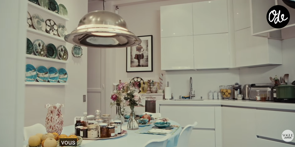 Mathilde Favier fait visiter son appartement parisien pour Vogue Japan