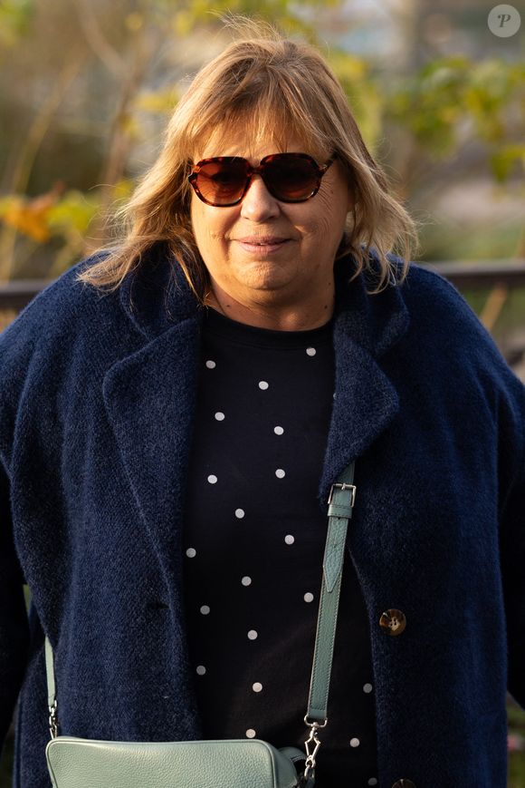 Michèle Bernier a peur de ne plus être capable de vivre avec un homme

Exclusif - Michèle Bernier - Les célébrités arrivent à l'enregistrement de l'émission "Vivement Dimanche" aux studios Rive Gauche à Paris, diffusée le 21 décembre 2025 sur France 3.
© Julien Sarkissian / Bestimage