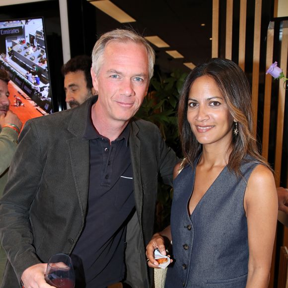 Exclusif - Julien Arnaud et Aurélie Casse au déjeuner dans la loge de France Télévision lors des internationaux de France de Tennis de Roland Garros 2025 (Jour 9), à Paris, France, le 2 Juin 2025. © Bertrand Rindoff/Bestimage