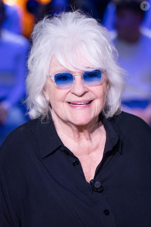 Exclusif - Catherine Lara lors de l'enregistrement de l'émission "La Boîte à secrets", présentée par F.Bollaert et diffusée le 9 janvier 2026 sur France 3, dans les studios du Lendit à Saint-Denis, France, le 2 décembre 2025. © Cyril Moreau/Bestimage