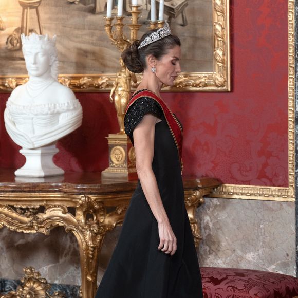 Le roi Felipe VI et la reine Letizia d'Espagne, accueillent Frank-Walter Steinmeier (Président fédéral de l'Allemagne) et sa femme Elke Budenbender pour un dîner de gala en leur honneur au palais royal à Madrid. Photo par LALO YASKY / BESTIMAGE