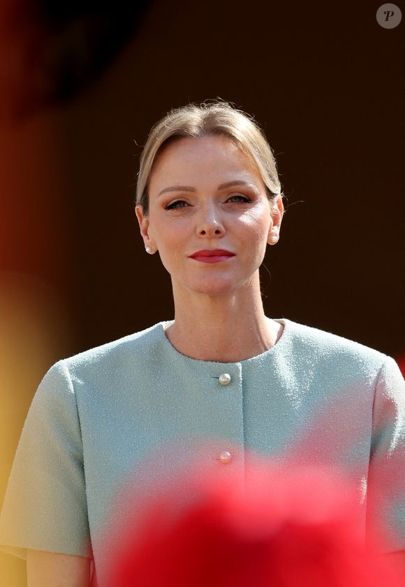 La princesse Charlène de Monaco lors de l'accueil du couple présidentiel français par le couple princier de Monaco au palais princier, le 7 juin 2025

Photo : Dominique Jacovides / Bestimage