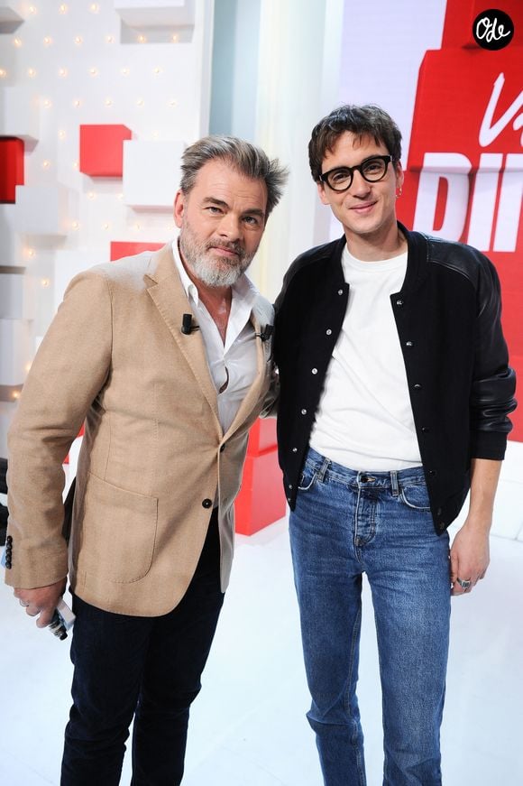 Clovis Cornillac et Pierre Guenard - Enregistrement de l'émission Vivement dimanche au studio Gabriel, présentée par M.Drucker et diffusée sur France 3 le 22 octobre 2023.
© Guillaume Gaffiot / Bestimage