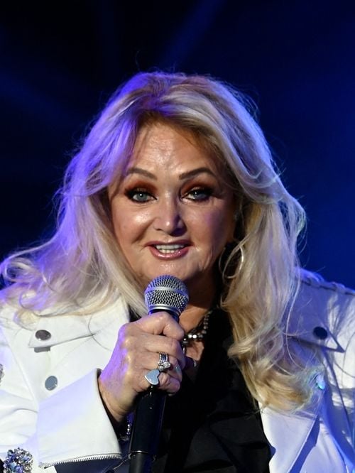 Bonnie Tyler toujours prise en charge : son état force sa famille à prendre une décision importante