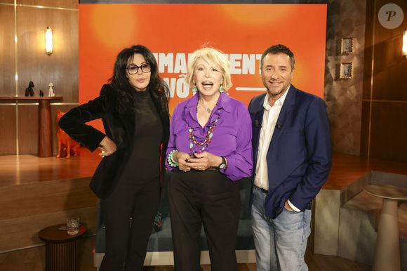 Exclusif - Yamina Benguigui, Amanda Lear et Bernard Montiel sur plateau de l'émission "Animalement Vôtre" présentée par B.Montiel et diffusée le 4 janvier 2026 sur France 3, à Paris, France, le 3 décembre 2025. © Jack Tribeca/Bestimage
