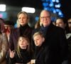 Une journée où l'ancienne nageuse s'est d'ailleurs fait offrir un énorme bouquet de fleurs sous les yeux attendris de son époux.
Le prince Albert II de Monaco, La princesse Charlène de Monaco, La princesse Gabriella de Monaco, comtesse de Carladès, Le prince Jacques de Monaco, marquis des Baux - La famille princière de Monaco lors de l'embrasement de la barque dans le cadre des célébrations de la Sainte-Dévote, Sainte Patronne de Monaco le 26 janvier 2024.
© Olivier Huitel / Pool Monaco / Bestimage