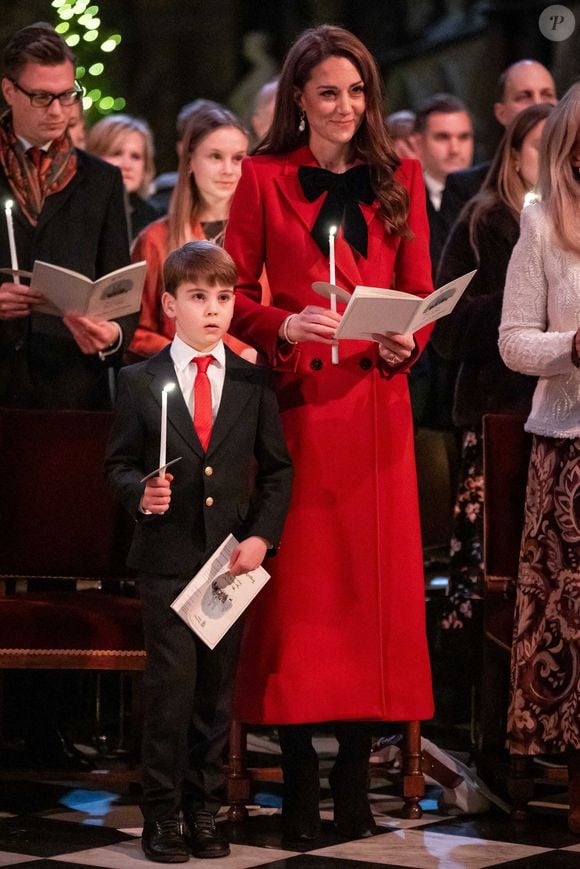 Le prince Louis et la princesse de Galles pendant la cérémonie de chants Together At Christmas à l'abbaye de Westminster à Londres. Vendredi 6 décembre 2024. Photo Aaron Chown/PA Wire/ABACAPRESS.COM