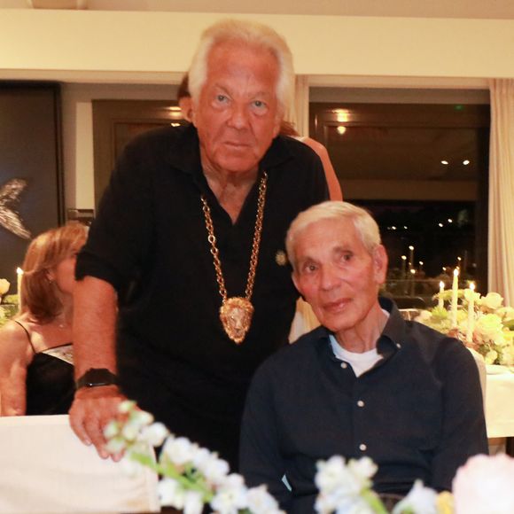 Massimo Gargia avec Simon Reuben lors de la fête d'anniversaire de M.Gargia (85 ans)  à l'Hôtel de Paris à Saint-Tropez le 20 août 2025.

© Franz Chavaroche / Bestimage