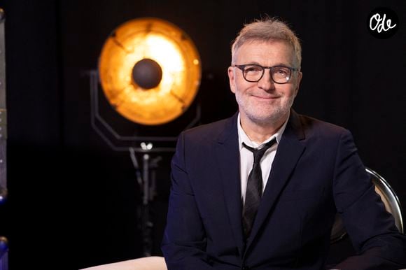 Laurent Ruquier - Backstage - Enregistrement de l'émission "La chanson secrète", présentée par N.Aliagas et diffusée le 29 décembre sur TF1
© Guillaume Gaffiot-Cyril Moreau / Bestimage
