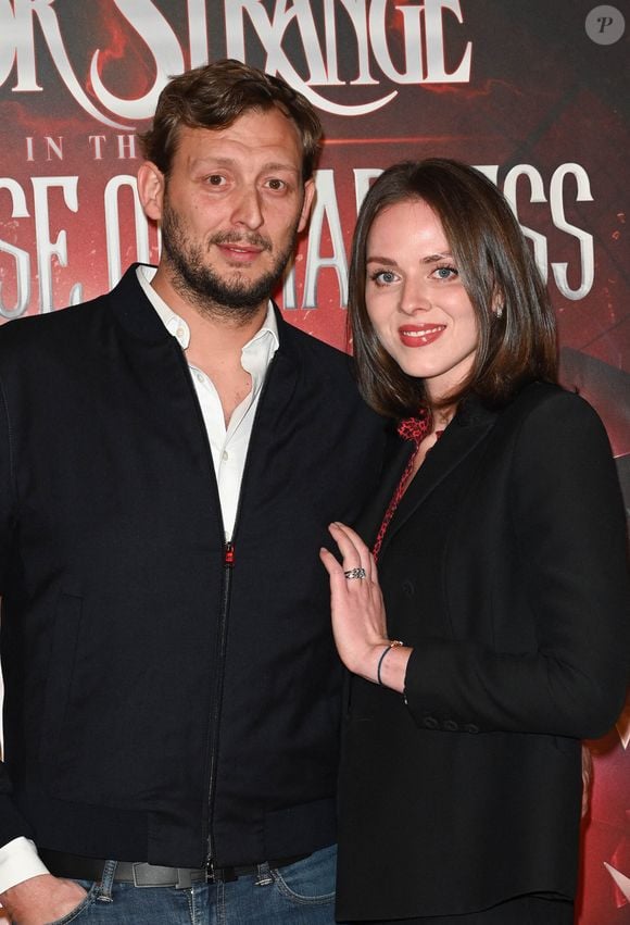 Amaury Leveaux et sa compagne Ksenia Tkachenko - Avant-première du film "Doctor Strange in the Multiverse of Madness" au Grand Rex à Paris le 3 mai 2022. © Coadic Guirec/Bestimage