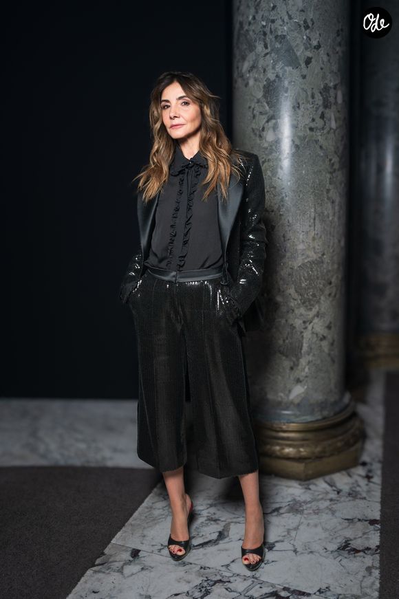 Clotilde Courau - Paris, FRANCE Des invités assistent au défilé Elie Saab Haute Couture Automne/Hiver 2025/2026 dans le cadre de la semaine de la mode à Paris, en France. © Backgrid USA / Bestimage