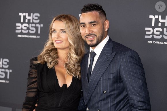 Marié à Ludivine, mère de ses enfants, Dimitri Payet a confié avoir eu des pratiques "sadomasochistes" avec une avocate brésilienne de 28 ans prénommée Larissa Ferrari.

Dimitri Payet et son épouse Ludivine Payet arrivent à la cérémonie des Best FIFA Football Awards, le 27 février 2023 à Paris, France Photo by David Niviere/ABACAPRESS.COM