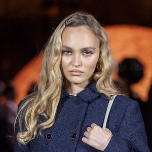 L'un des événements les plus attendus de la Fashion Week a eu lieu au Grand Palais, à Paris : le défilé Chanel.

Lily-Rose Depp – Photo Call du Défilé de mode Chanel Collection Printemps-Été dans le cadre de la Fashion Week de Paris, France. © Olivier Borde / Bestimage