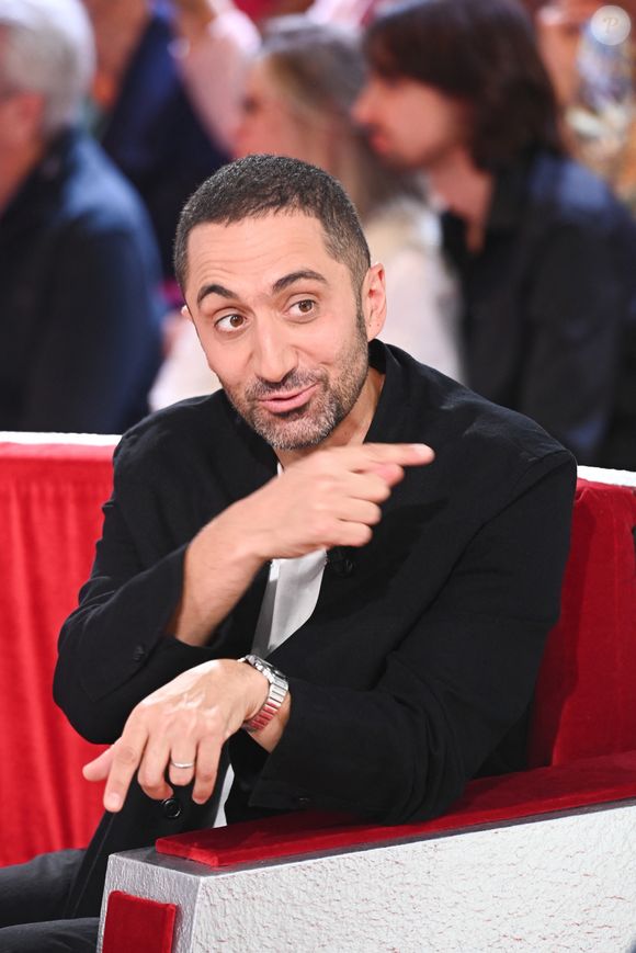 Exclusif - Jimmy Mohamed - Enregistrement de l'émission Vivement dimanche au studio Rive Gauche, présentée par M.Drucker, diffusée le 07 septembre 2025 sur France 3.  © Guillaume Gaffiot / Bestimage