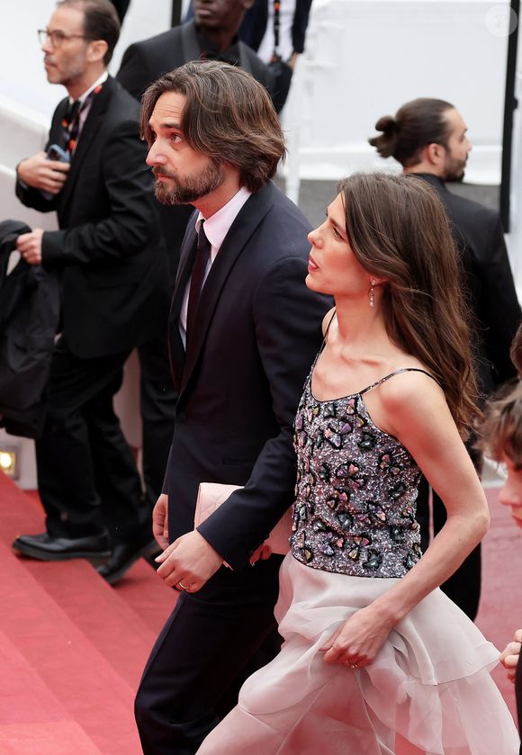 Dimitri Rassam et Charlotte Casiraghi - Montée des marches du film « Killers of the flower moon » lors du 76ème Festival International du Film de Cannes, au Palais des Festivals à Cannes. Le 20 mai 2023
© Jacovides-Moreau / Bestimage