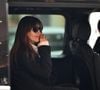 Élégante en tailleur noir et chemise blanche, elle a une nouvelle fois captivé le premier rang.

Monica Bellucci à la sortie de son hôtel lors de la Fashion Week de Milan (MLFW), le 25 février 2026.
© Yehiel Chekroune/Bestimage