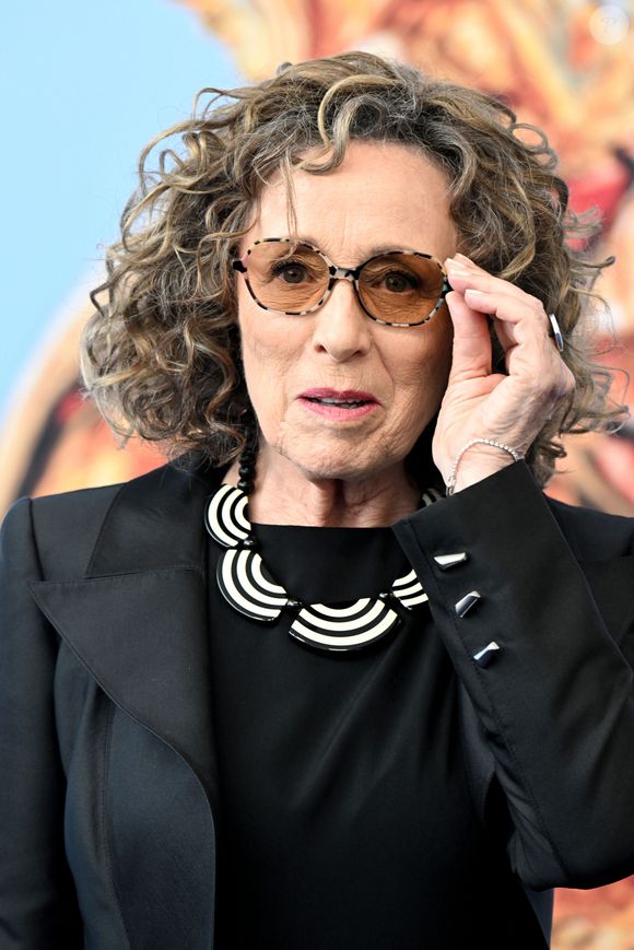 “vieillir longtemps si vous êtes en pleine forme, oui, mais si c'est pour être dans des conditions comme je le vois dans des EHPAD, c'est horrible”

Mireille Dumas durant la cérémonie de clôture de la 64ème édition du Festival de télévision de Monte-Carlo à Monaco, le 17 juin 2025. © Bruno Bebert / Bestimage
