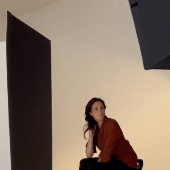 Meghan Markle lors d'un shooting photo sur Instagram en 2025.  
Crédit : JLPPA / Bestimage