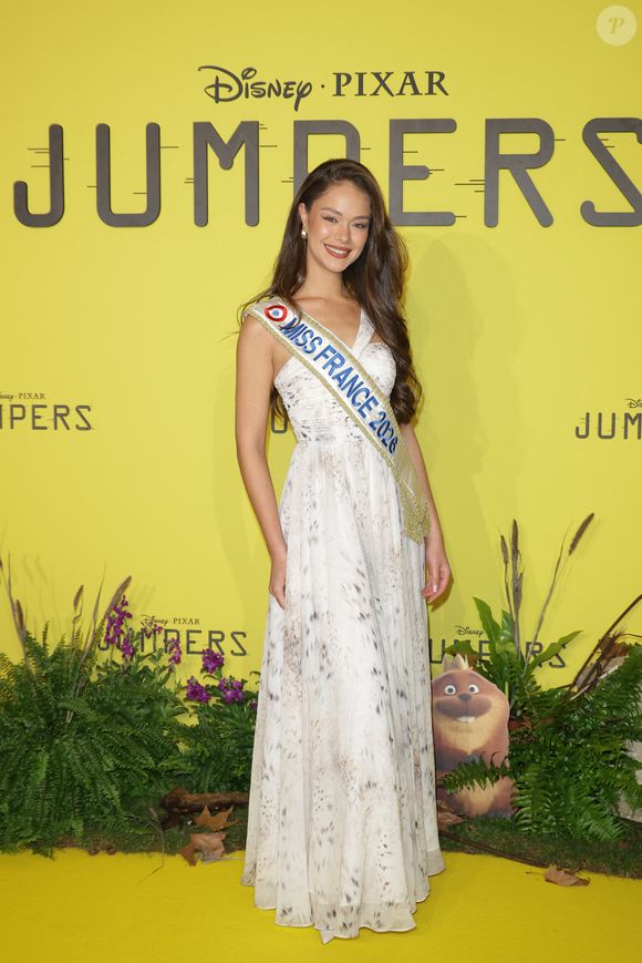 Miss France 2026 Hinaupoko Deveze - Première du film "Jumpers (Hoppers)" au cinéma Le Grand Rex à Paris le 26 février 2026 à Paris.
© Coadic Guirec / Bestimage