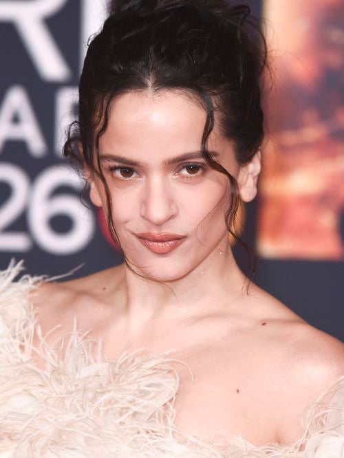 Rosalía forcée de reporter plusieurs concerts : les raisons de cette décision