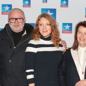 Finalement, la comédie en chantier est d'abord devenue Comme un ouragan, en référence au tube des années 1980 de Stéphanie de Monaco dont Cathy Tuffe est fan, puis, finalement Les Tuche.
Jean-Paul Rouve, le réalisateur Olivier Baroux, Sarah Stern, Claire Nadeau et Théo Fernandez à l'avant-première du film "Les Tuche 3: Liberté, Égalité, FraterniTuche" au cinéma Kinepolis à Lomme, France, le 13 janvier 2018.