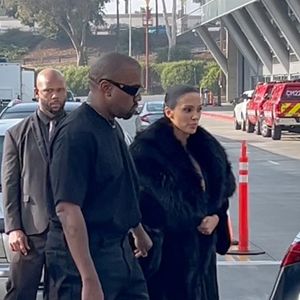 Kanye West et Bianca Censori en arrivant à la la 67ème cérémonie des Grammy Awards 2025 à Los Angeles le 2 février 2025.
