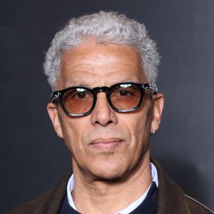 "J'ai choisi Bruxelles parce que j'y ai tourné deux séries. Et mon fils est entré à Saint-Luc dans une école d'art", a-t-il précisé dans les colonnes de Gala

Sami Bouajila (président du jury Sang Neuf) lors du photocall de l'ouverture de la 5ème édition de Reims Polar, festival international du film policier, à Reims le 1er avril 2025.
© Denis Guignebourg / Bestimage