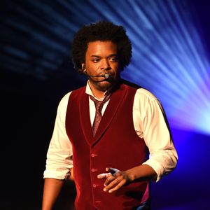 Anthony Kavanagh a ouvert la 12ème édition des Sérénissimes de l'Humour au Grimaldi Forum. Ce festival du Rire en Principauté, placé sous le Haut Patronage de S.A.S. le prince Albert II, est organisé en partenariat avec Rire & Chansons et en soutien à l'Amade Monaco. Monaco, le 22 mars 2017.
© Bruno Bebert/Bestimage
