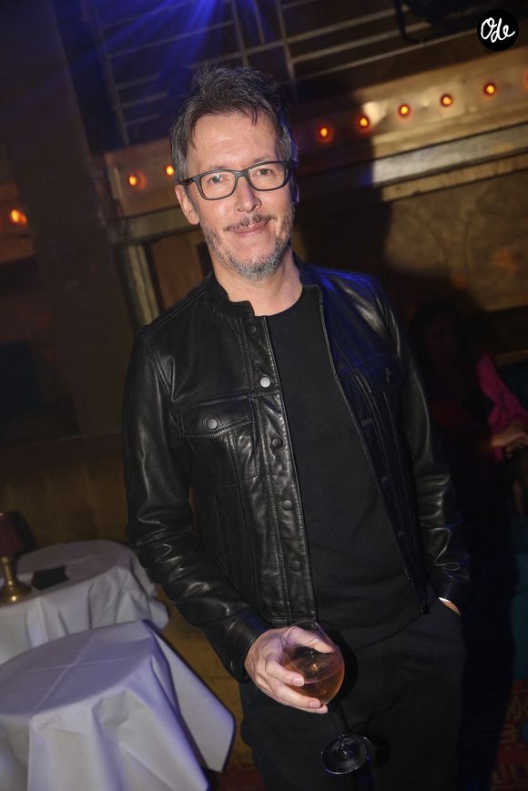 Elle insiste d’emblée sur un point : "Il s’agit d’un changement d’animateur, et non de l’émission, qui se poursuit à la rentrée". 

Jean-Luc Lemoine lors de la soirée de lancement des vins et du parfum « L'Ogre » de Jean-Marie Bigard, au Manko à Paris, en France, le 28 octobre 2019. Photo de Jérôme Domine/ABACAPRESS.COM