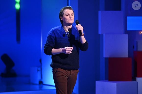 Bénabar - Enregistrement de l'émission Vivement Dimanche présentée par M.Drucker au Pavillon Gabriel à Paris le 9 janvier 2024. Diffusion sur France 3 le 14/01/2024.