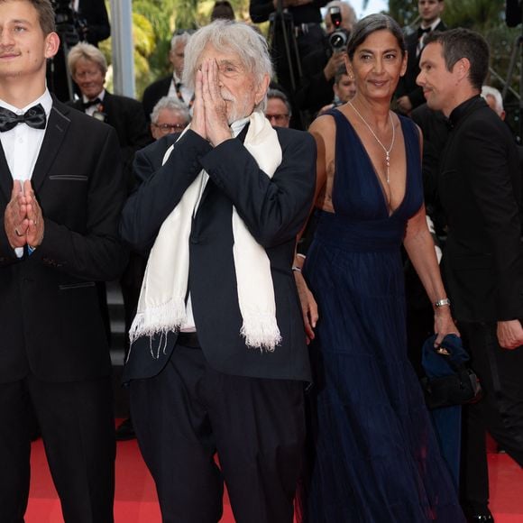 Il s'agit de Ceyla Lacerda, qu'il a épousée en 1996

Pierre Richard et sa femme Ceyla Lacerda - Montée des marches du film « La venue de l’avenir » lors du 78ème Festival International du Film de Cannes, au Palais des Festivals à Cannes. Le 22 mai 2025
© Olivier Borde/ Bestimage